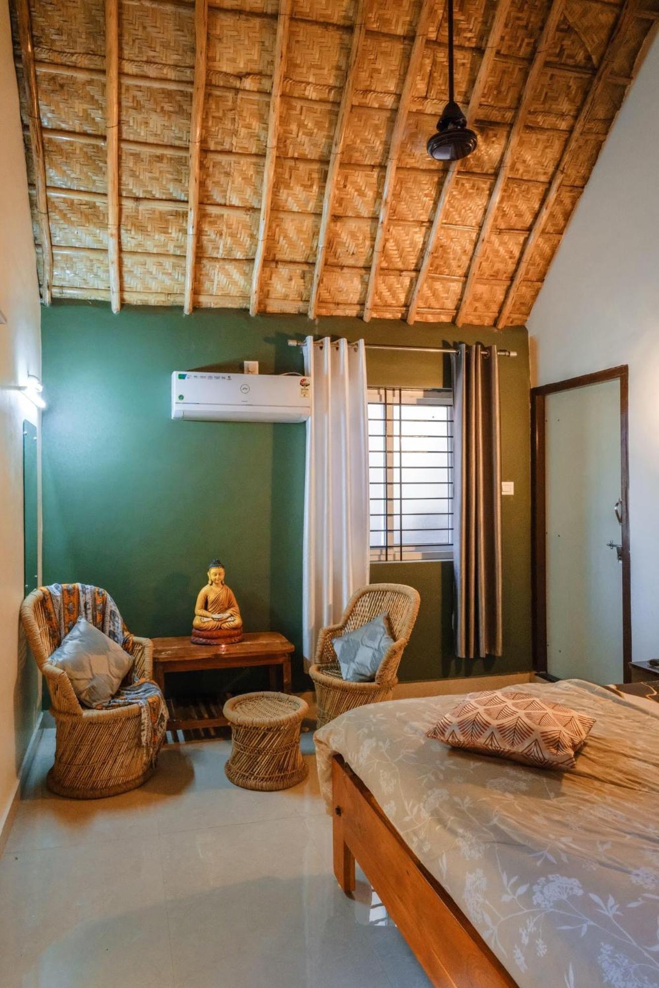 The Hideout Cottage And Restaurant Hampi Exterior foto